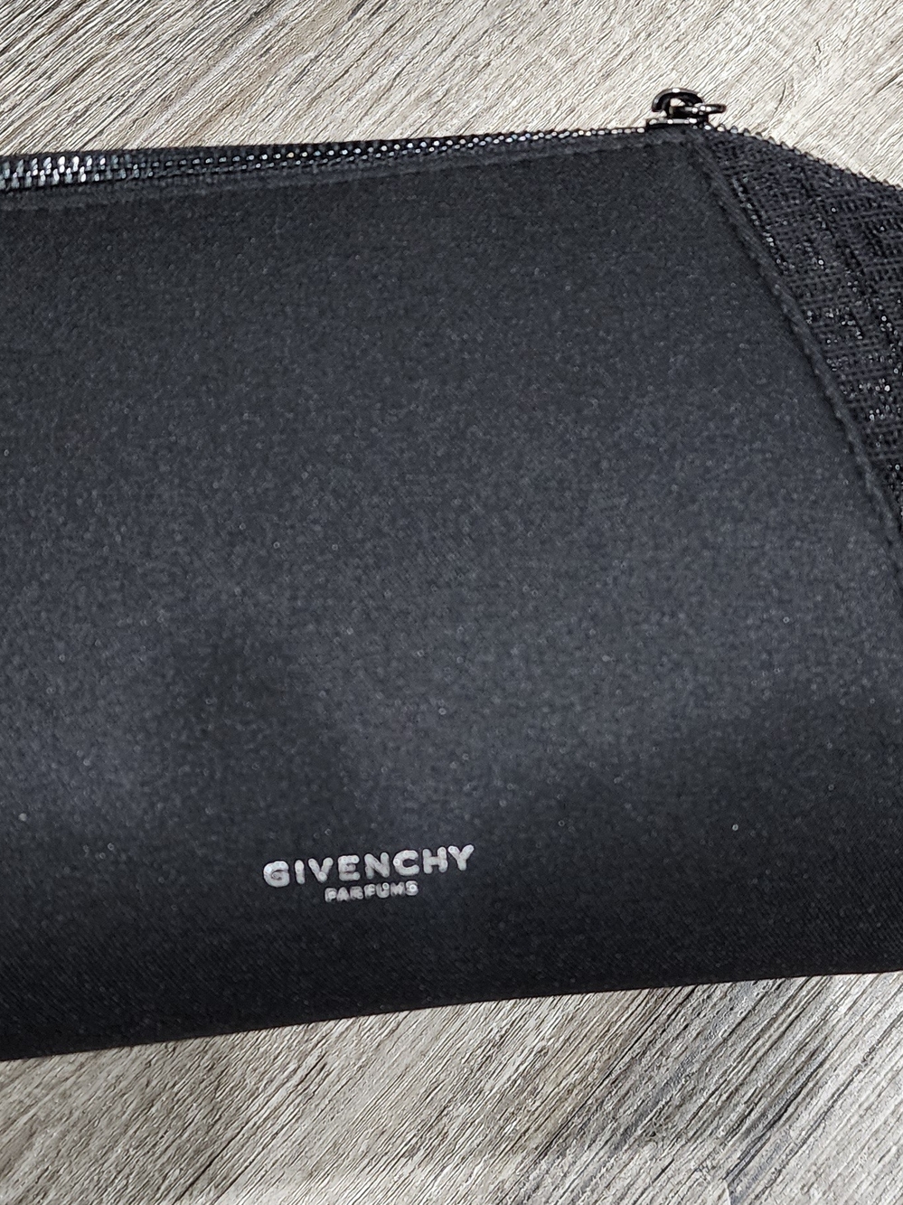 Givenchy  Black Perfume Pouch - Givenchy